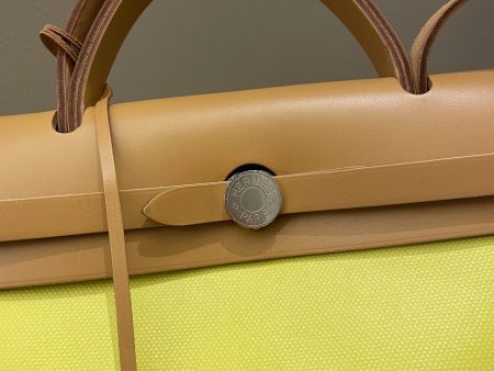 Hermes Herbag Zip 31 Lime coated canvas Supply