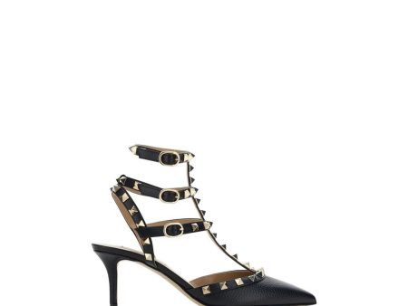 Valentino Garavani Rockstud Leather Pumps with Studded Accents Cheap